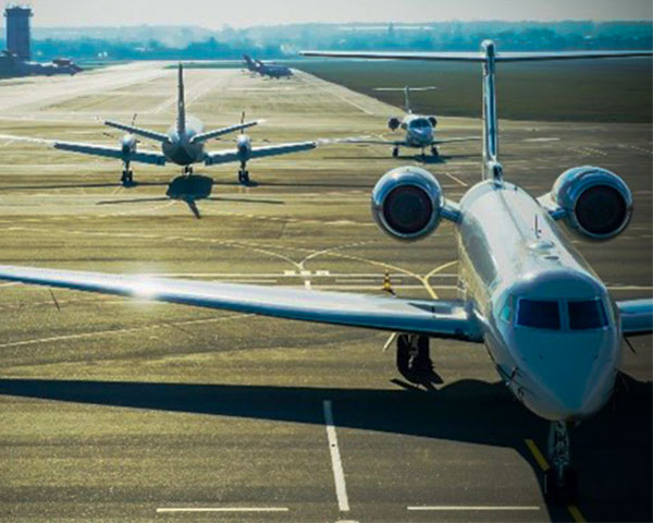 saqrwings private booking